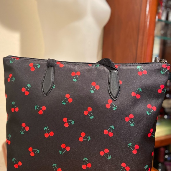 KATE SPADE Mel Packable Tote - Picture 3 of 11